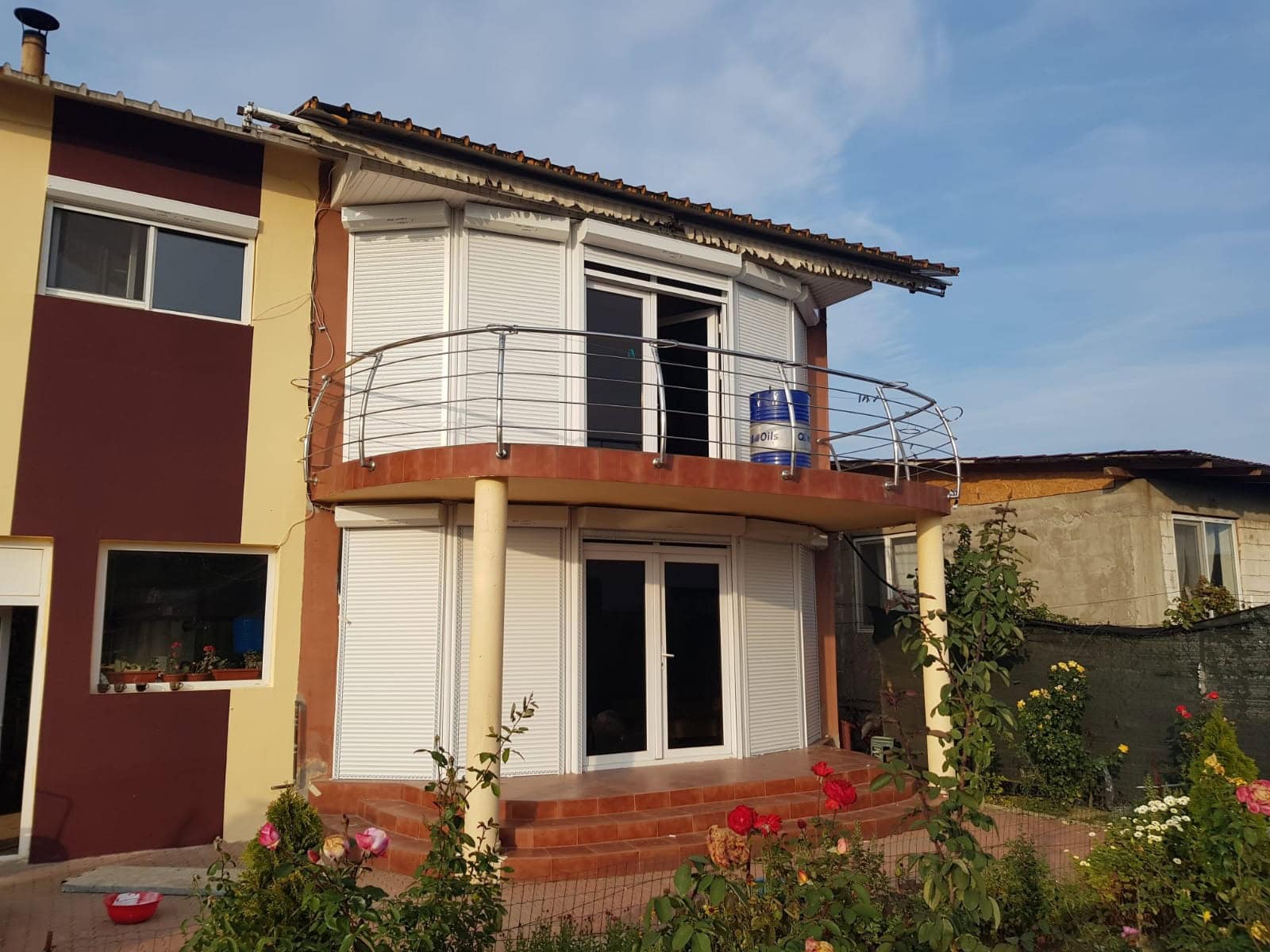 Rulouri pentru geamuri exterior