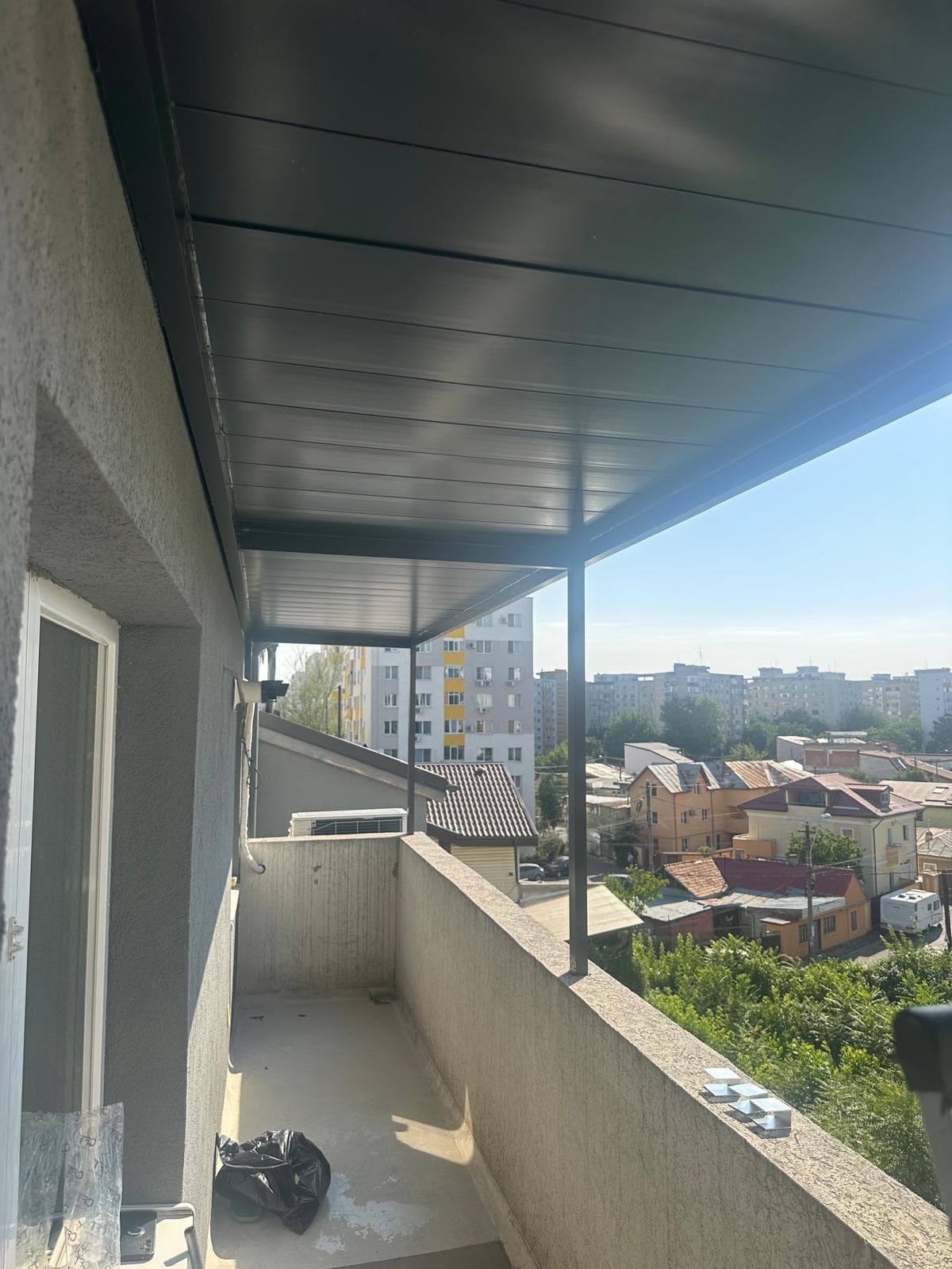 Pergola Fixa - solutia V Shades pentru un balcon fara acoperis 2 Pergola fixa Bucuresti