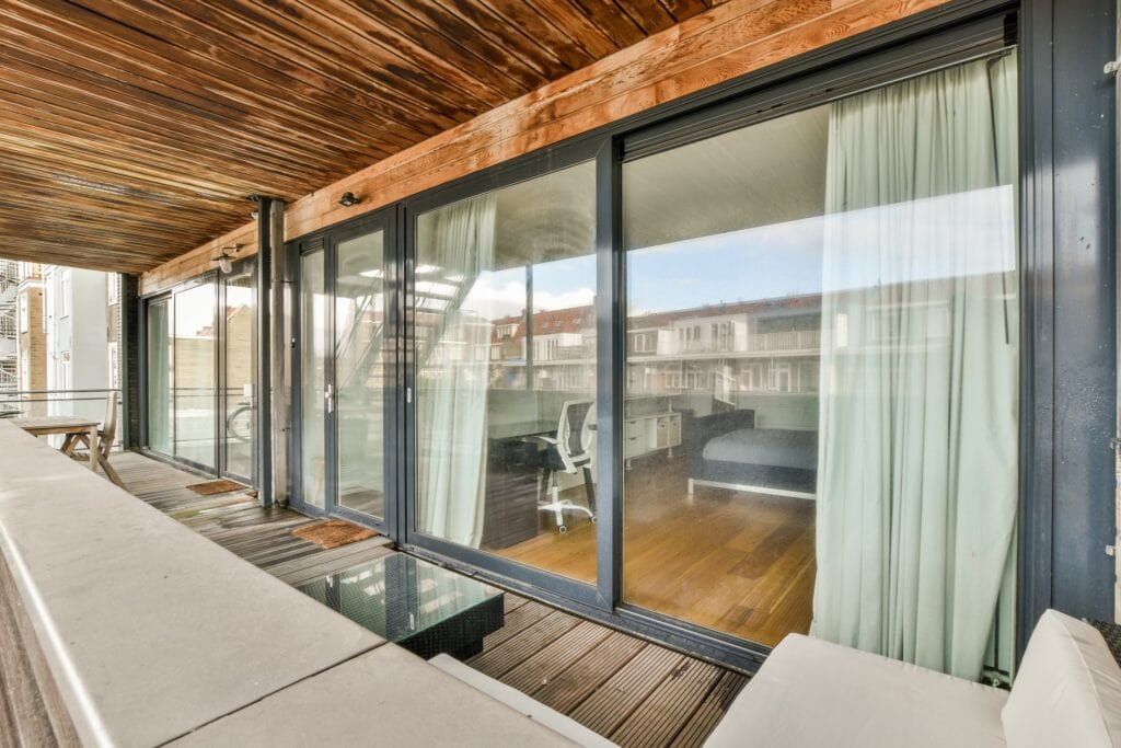 Usa culisanta sticla